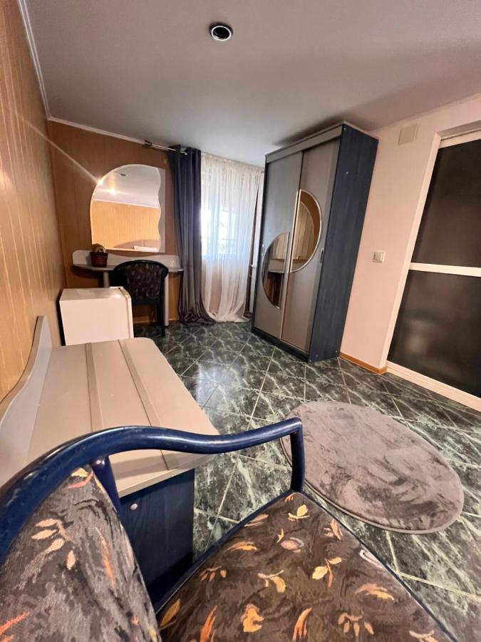 Hypnotic Villa Piteszti Zewnętrze zdjęcie