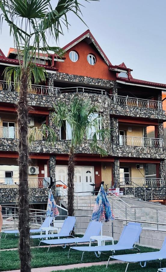 Hypnotic Villa Piteszti Zewnętrze zdjęcie