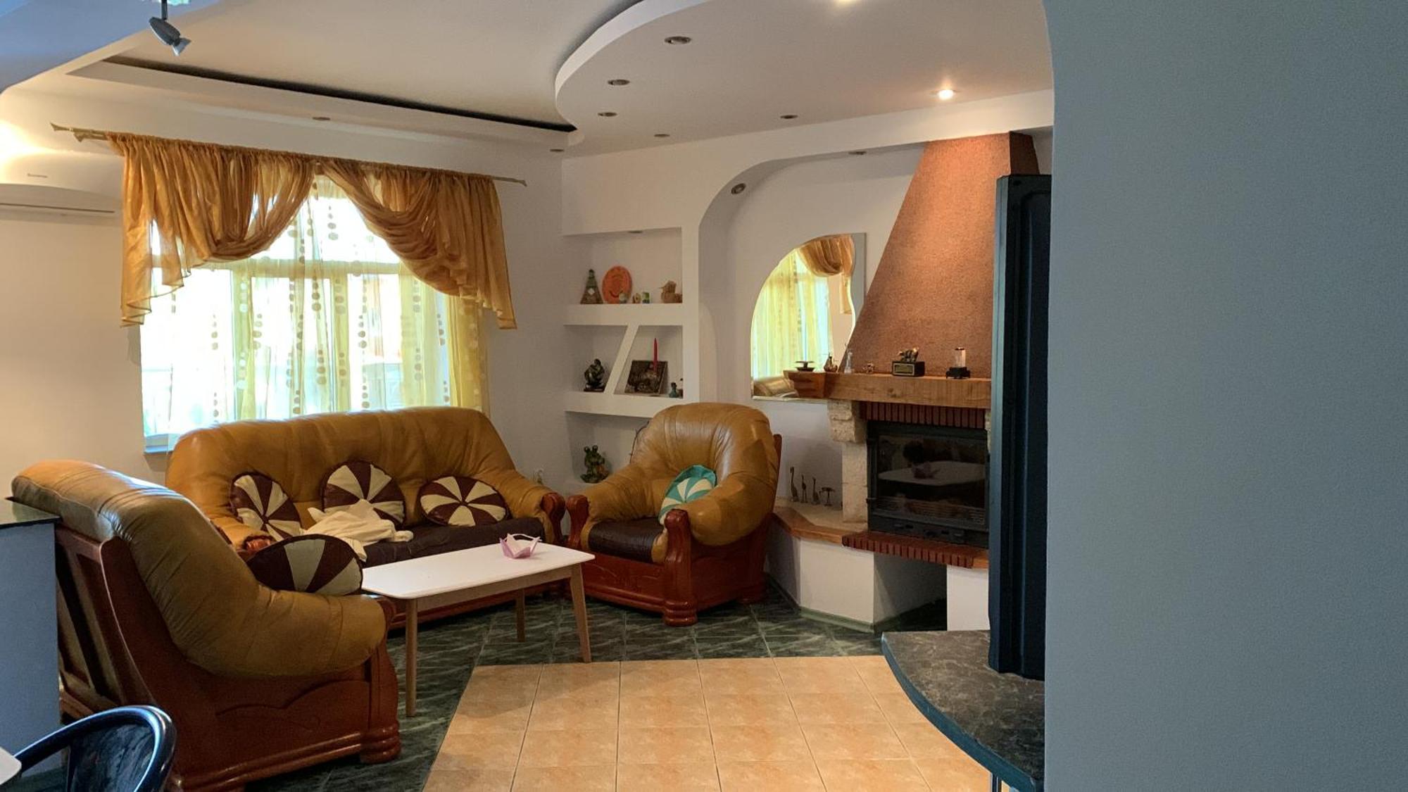 Hypnotic Villa Piteszti Zewnętrze zdjęcie