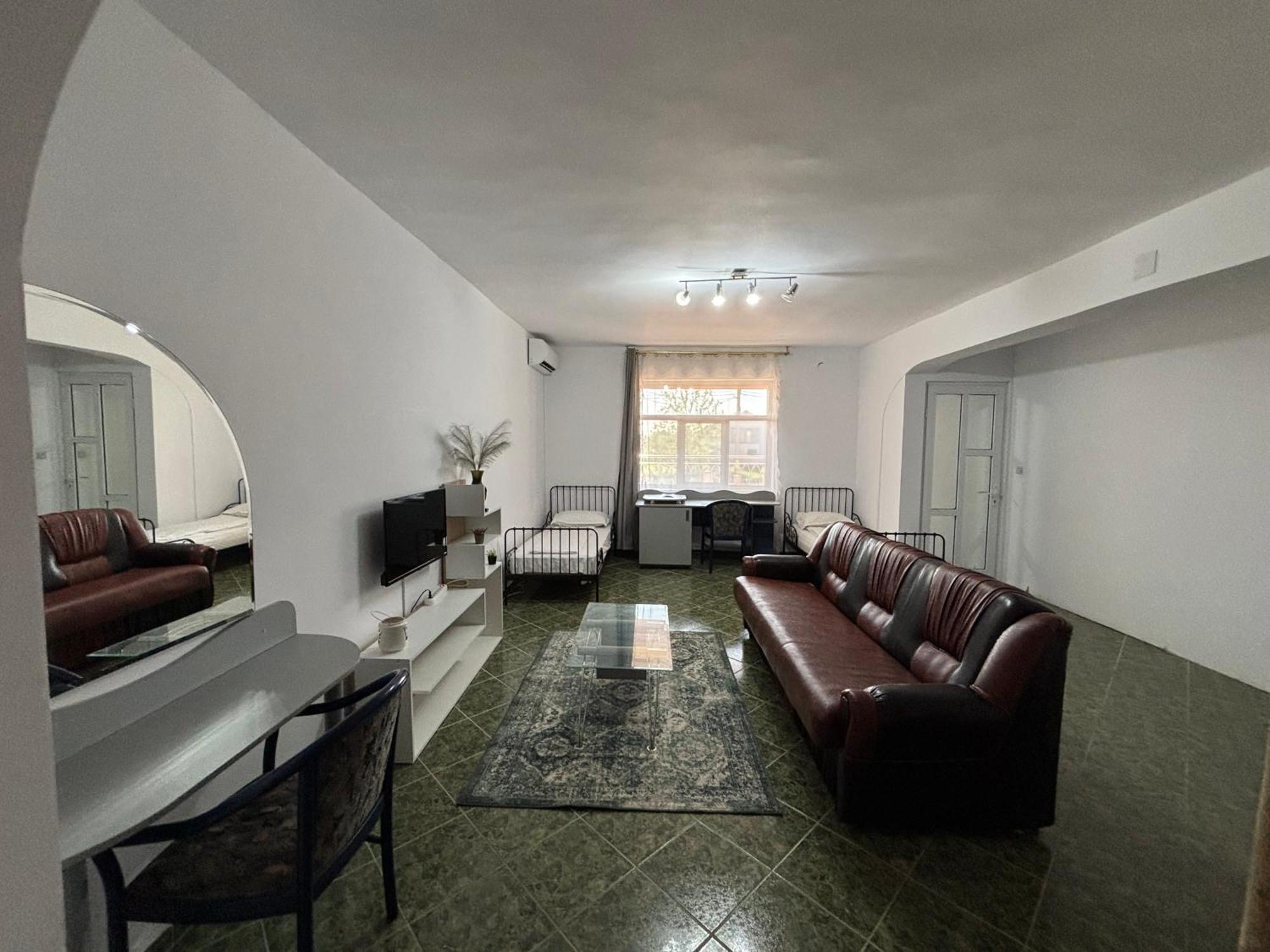 Hypnotic Villa Piteszti Zewnętrze zdjęcie