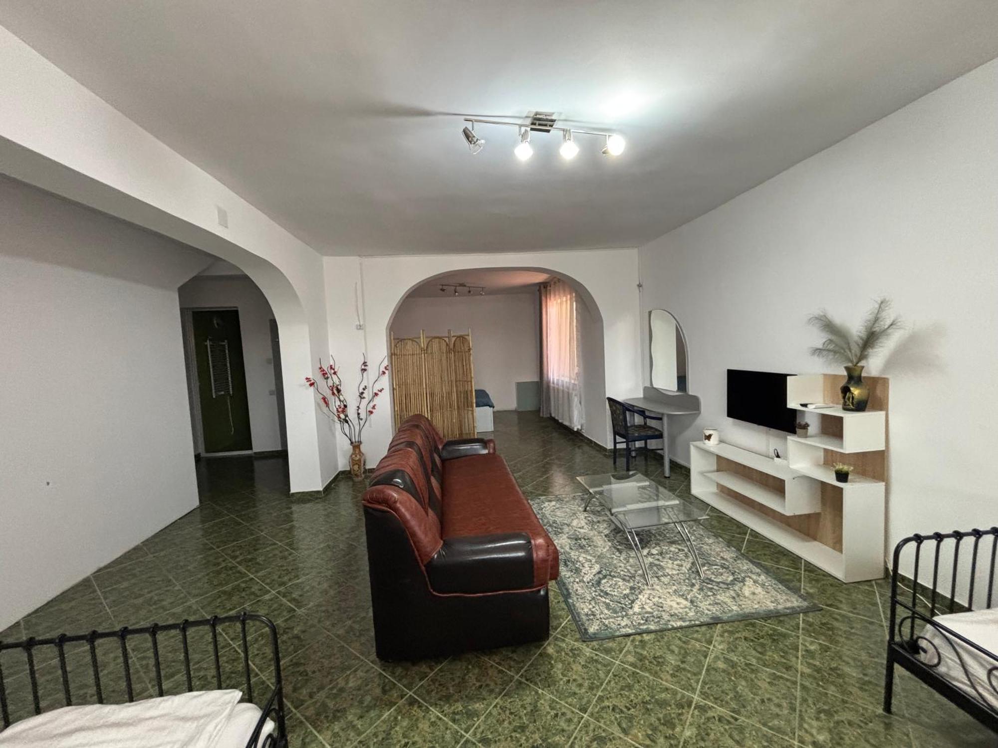 Hypnotic Villa Piteszti Zewnętrze zdjęcie